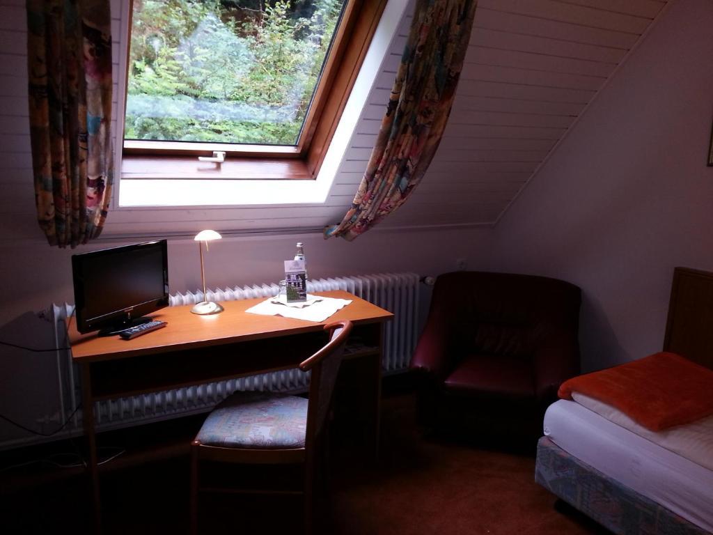 Hotel Restaurant Klostermühle Reutlingen Habitación foto